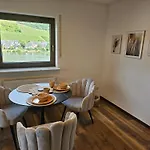 Apartment Mv Roemerlodge Mit Einmaligem Moselpanoramablick