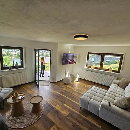 Mv Roemerlodge Mit Einmaligem Moselpanoramablick Treis-Karden