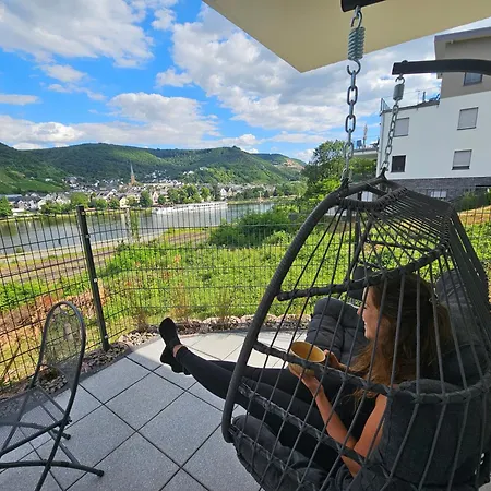 Mv Roemerlodge Mit Einmaligem Moselpanoramablick
