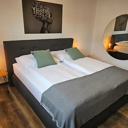 Mv Roemerlodge Mit Einmaligem Moselpanoramablick Apartamento *