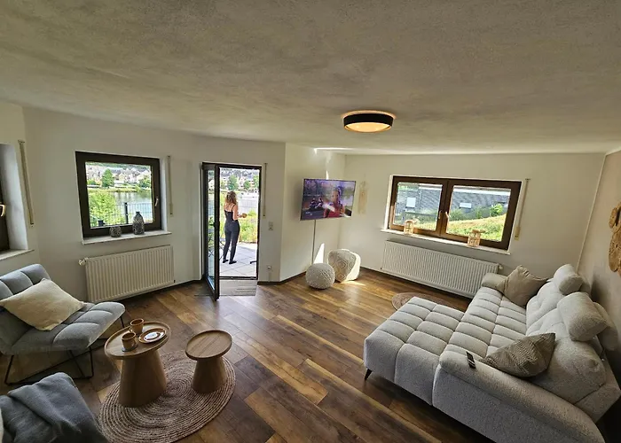 Mv Roemerlodge Mit Einmaligem Moselpanoramablick Treis-Karden