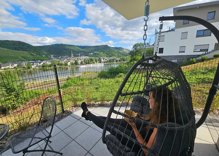 Mv Roemerlodge Mit Einmaligem Moselpanoramablick