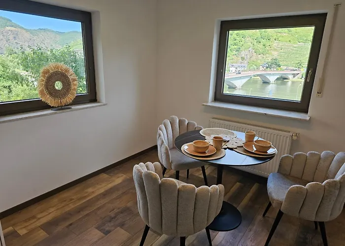 Mv Roemerlodge Mit Einmaligem Moselpanoramablick Apartamento *